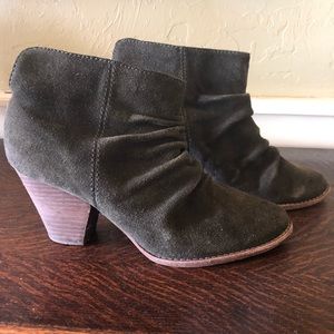 Splendid green suede ankle boots rodeo style